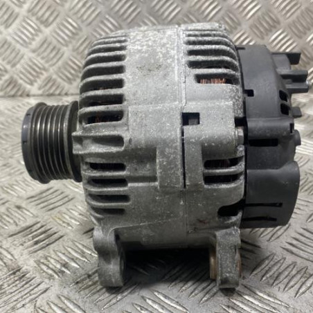 Alternateur VOLKSWAGEN PASSAT 5