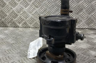 Pompe de direction RENAULT CLIO 1 Photo n°1