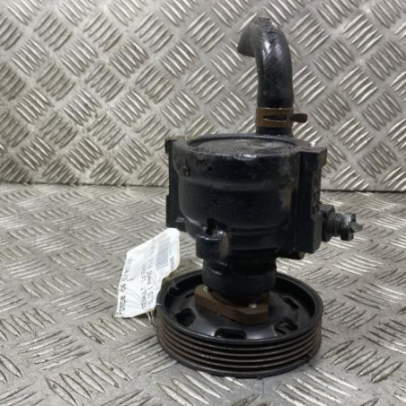 Pompe de direction RENAULT CLIO 1 Photo n°1