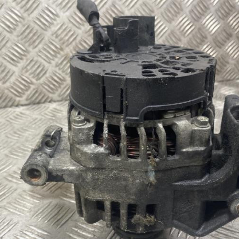 Alternateur FIAT GRANDE PUNTO Photo n°3