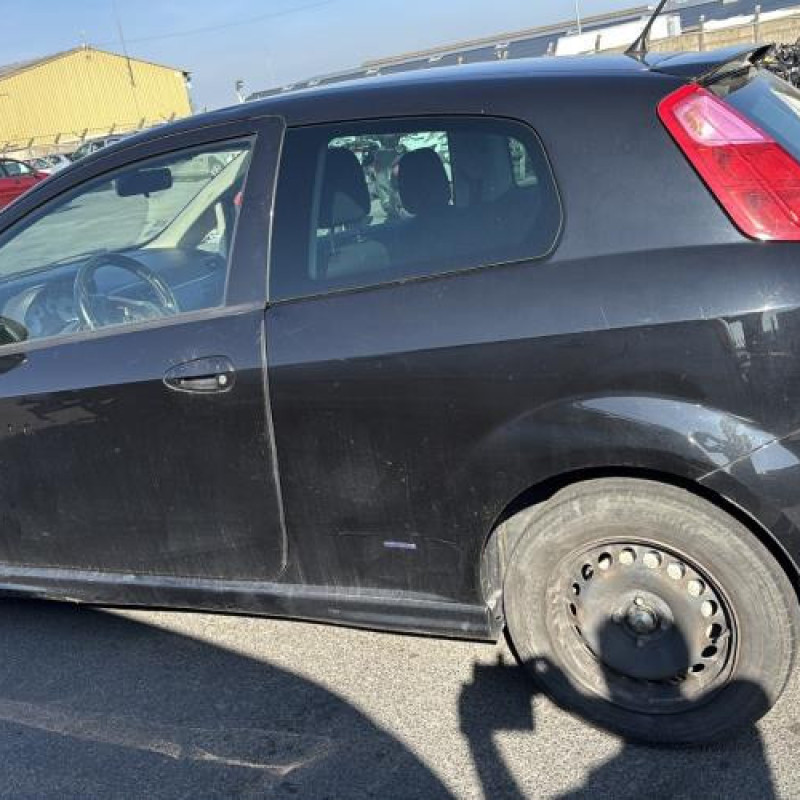 Alternateur FIAT GRANDE PUNTO Photo n°10