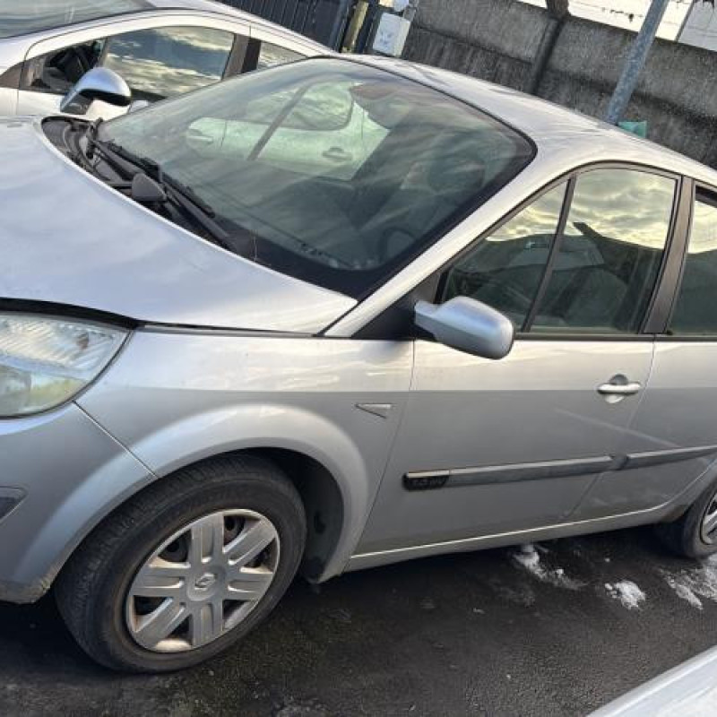 Boitier papillon RENAULT SCENIC 2 Photo n°10