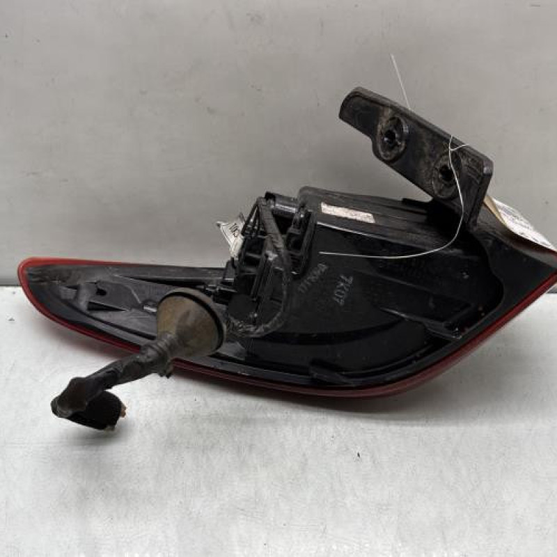 Feu arriere principal droit (feux) HYUNDAI KONA Photo n°4