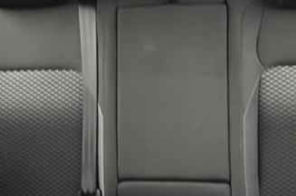 VOLKSWAGEN GOLF 8 PHASE 1 1.0 TSI - 12V TURBO