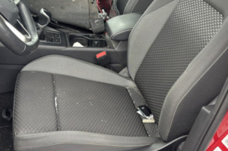 VOLKSWAGEN GOLF 8 PHASE 1 1.0 TSI - 12V TURBO