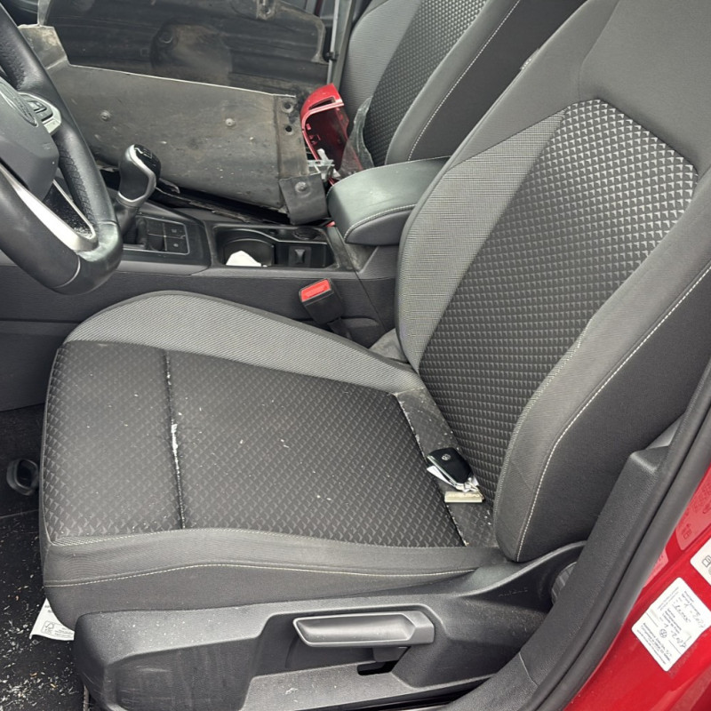 VOLKSWAGEN GOLF 8 PHASE 1 1.0 TSI - 12V TURBO Photo n°22