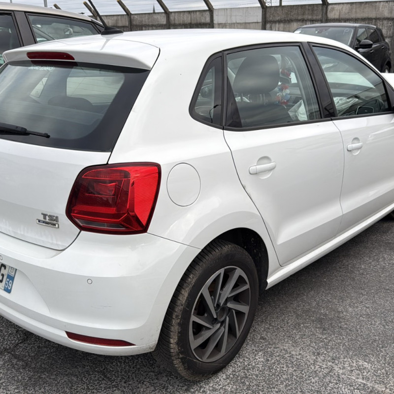 VOLKSWAGEN POLO 5 PHASE 2 1.2 TSI - 16V TURBO Photo n°3