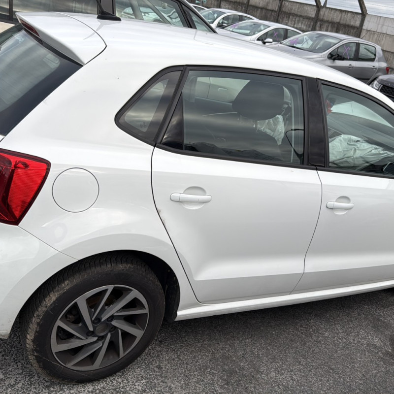 VOLKSWAGEN POLO 5 PHASE 2 1.2 TSI - 16V TURBO Photo n°7