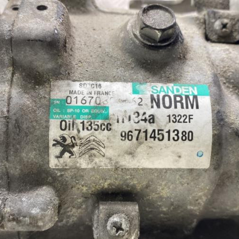 Compresseur clim PEUGEOT 3008 1 Photo n°2