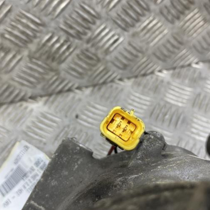 Compresseur clim PEUGEOT 3008 1 Photo n°3