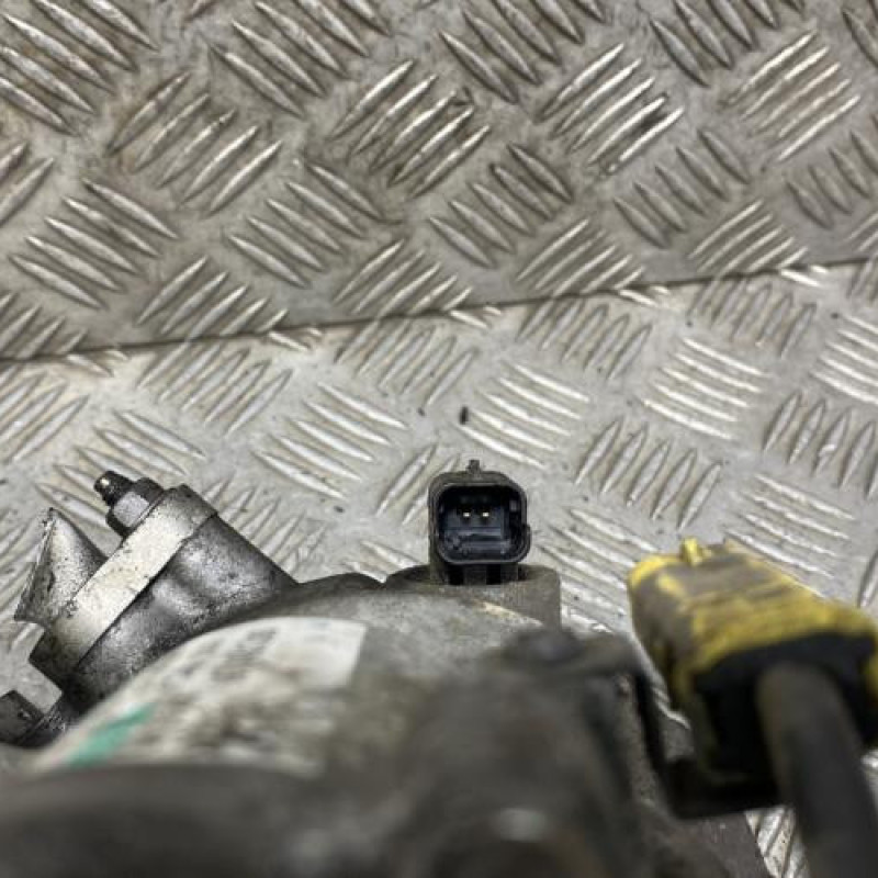 Compresseur clim PEUGEOT 3008 1 Photo n°4