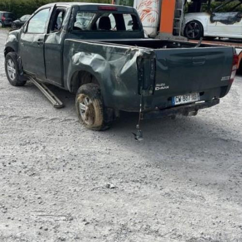 Compresseur clim ISUZU D-MAX 2 Photo n°18