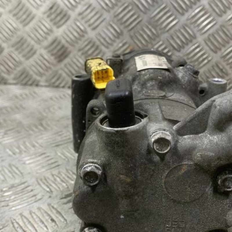 Compresseur clim PEUGEOT 508 1 Photo n°4