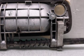 Poignee hayon PEUGEOT PARTNER 1