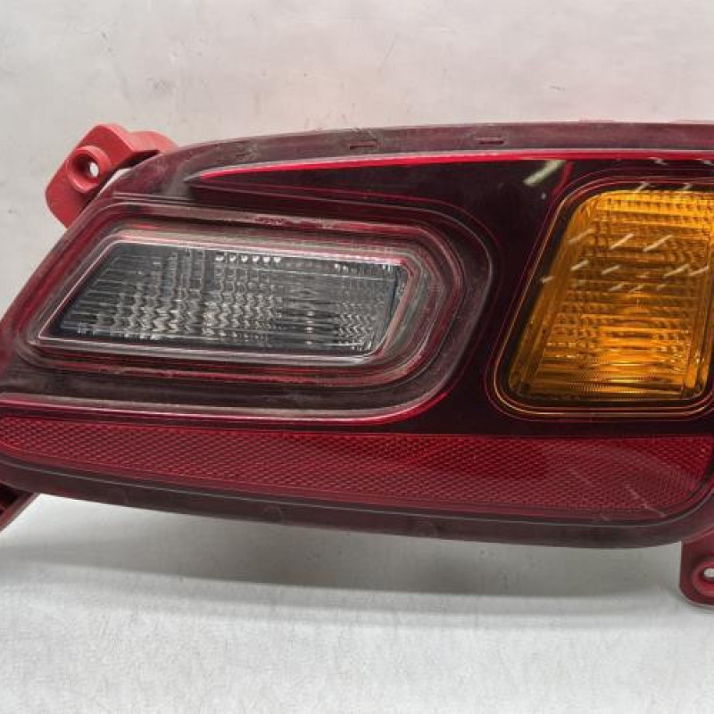 Feu de recul droit HYUNDAI KONA Photo n°1