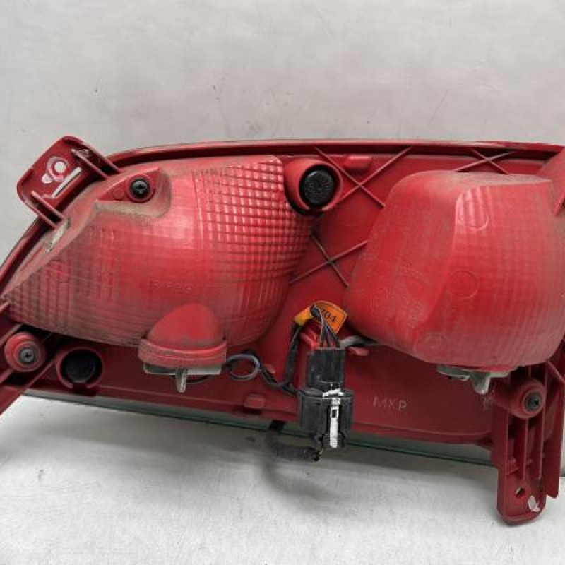 Feu de recul gauche HYUNDAI KONA Photo n°2