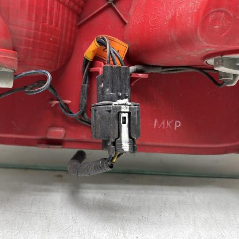 Feu de recul gauche HYUNDAI KONA Photo n°3
