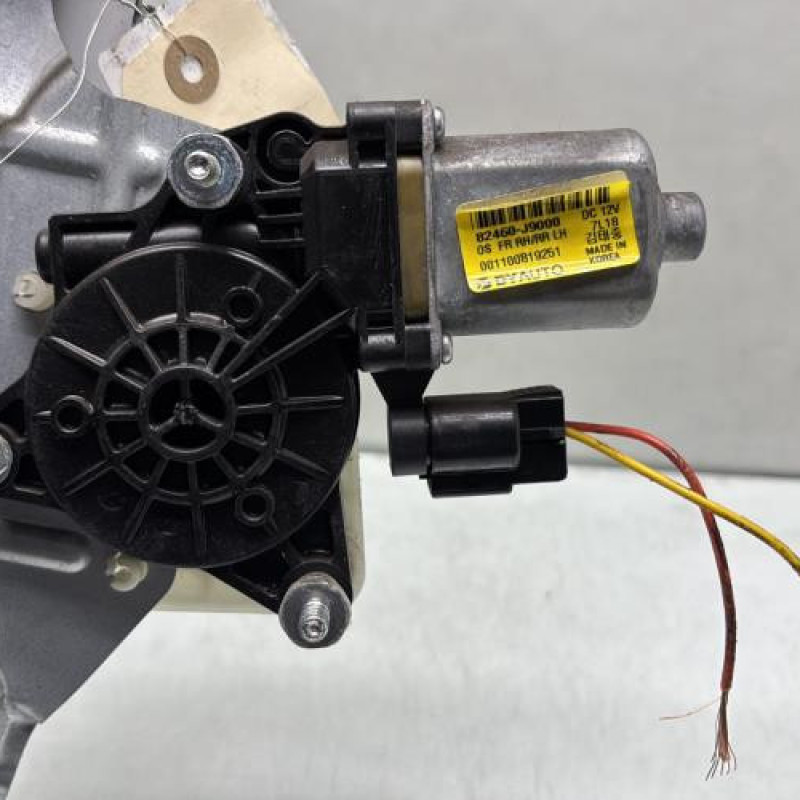 Leve vitre electrique avant droit HYUNDAI KONA Photo n°4