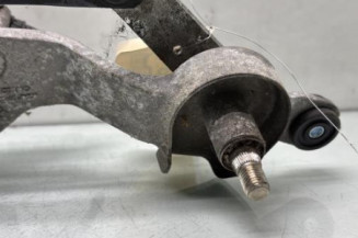 Moteur essuie glace avant HYUNDAI KONA