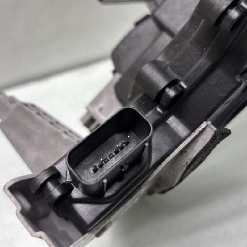 Serrure avant gauche HYUNDAI KONA Photo n°3