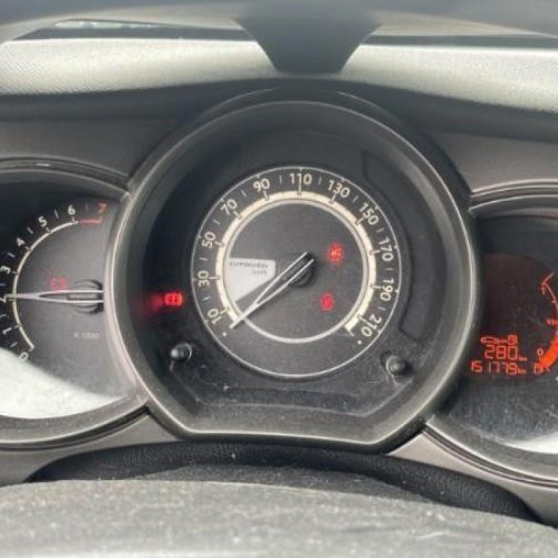 Moteur CITROEN C3 2 Photo n°14