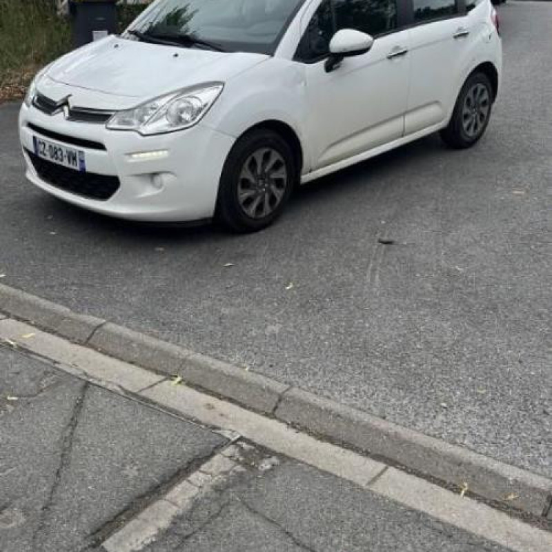 Moteur CITROEN C3 2 Photo n°16