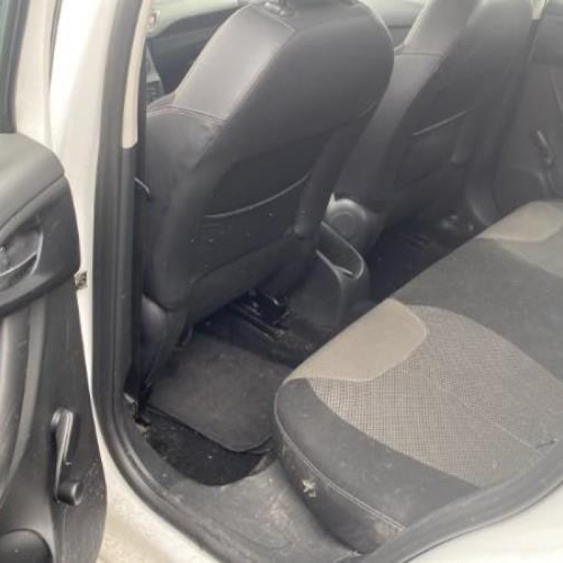 Moteur CITROEN C3 2 Photo n°20