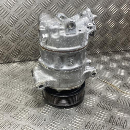 Compresseur clim RENAULT MEGANE 4 Photo n°1