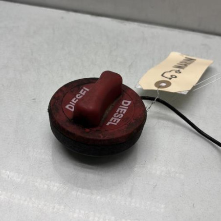 Bouchon de carburant MERCEDES CLASSE A 176 Photo n°1