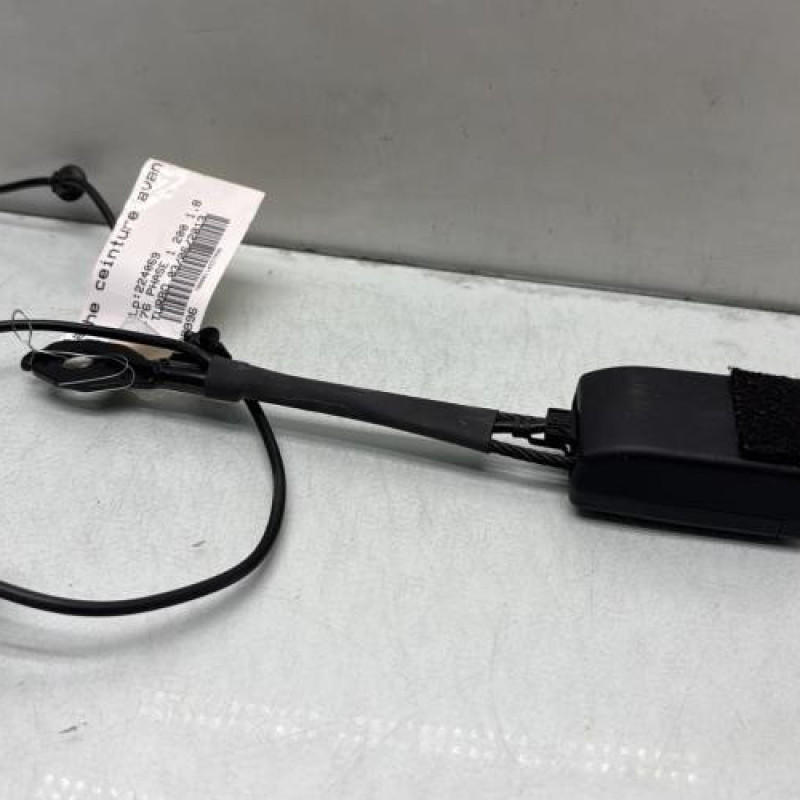 Attache ceinture avant droit MERCEDES CLASSE A 176 Photo n°1