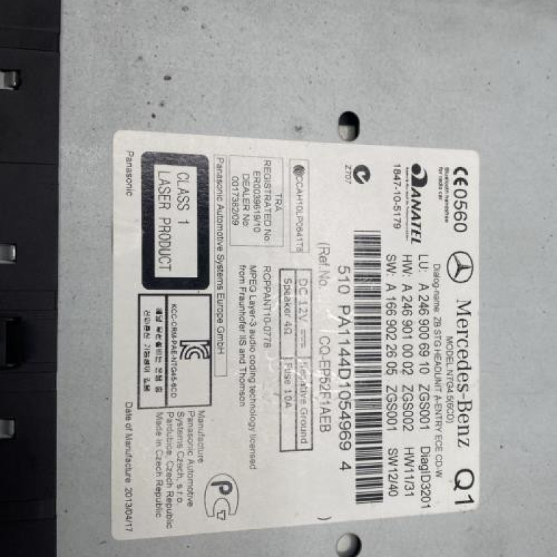 Autoradio d'origine MERCEDES CLASSE A 176 Photo n°7