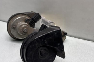 Avertisseur/Klaxon MERCEDES CLASSE A 176