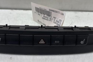 Bouton de warning MERCEDES CLASSE A 176 Photo n°1