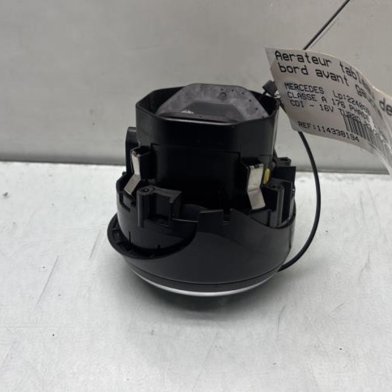 Aerateur tableau de bord avant gauche MERCEDES CLASSE A 176 Photo n°3