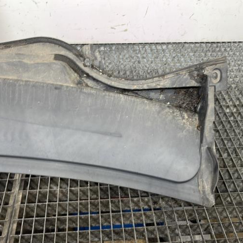 Baie de pare brise MERCEDES CLASSE A 176 Photo n°3