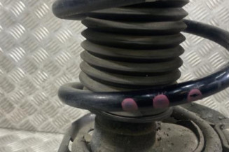 Amortisseur avant droit MERCEDES CLASSE A 176