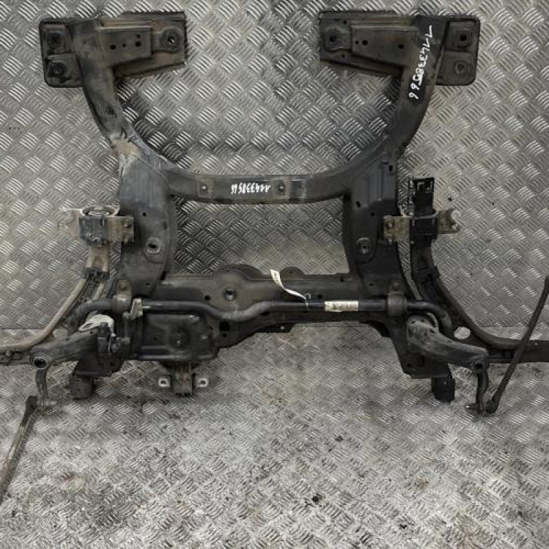 Berceau avant MERCEDES CLASSE A 176 Photo n°4