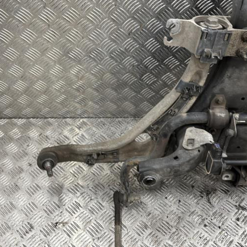 Berceau avant MERCEDES CLASSE A 176 Photo n°5