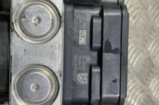 Bloc ABS (freins anti-blocage) MERCEDES CLASSE A 176