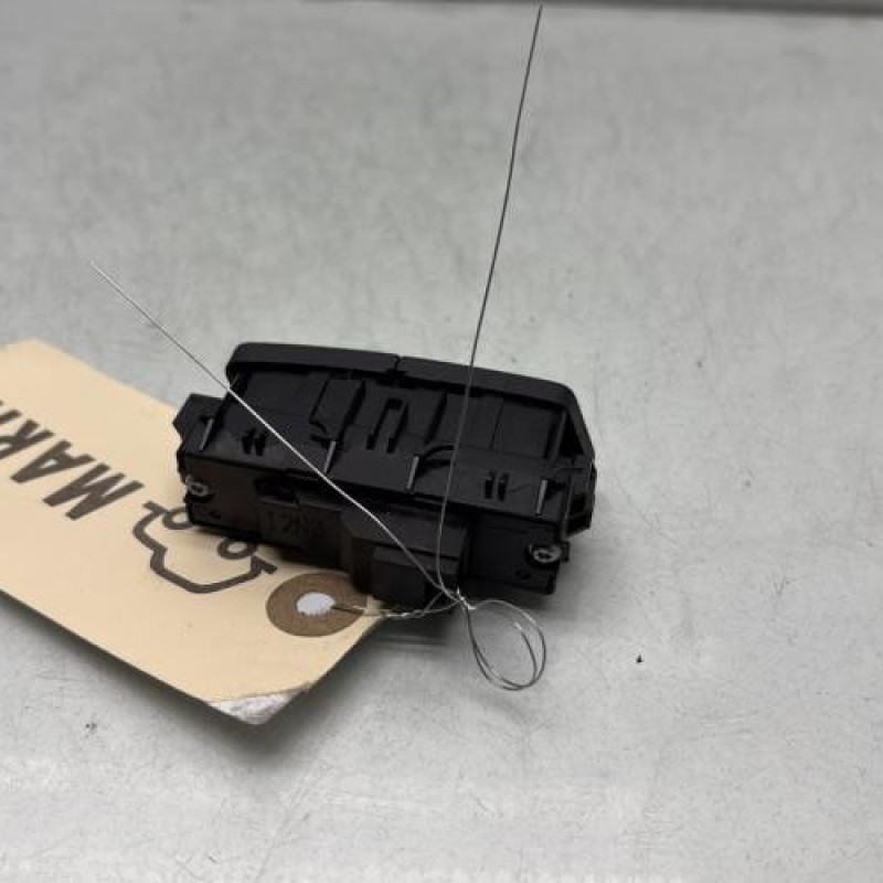 Commande de fermeture centralisee MERCEDES CLASSE A 176 Photo n°3