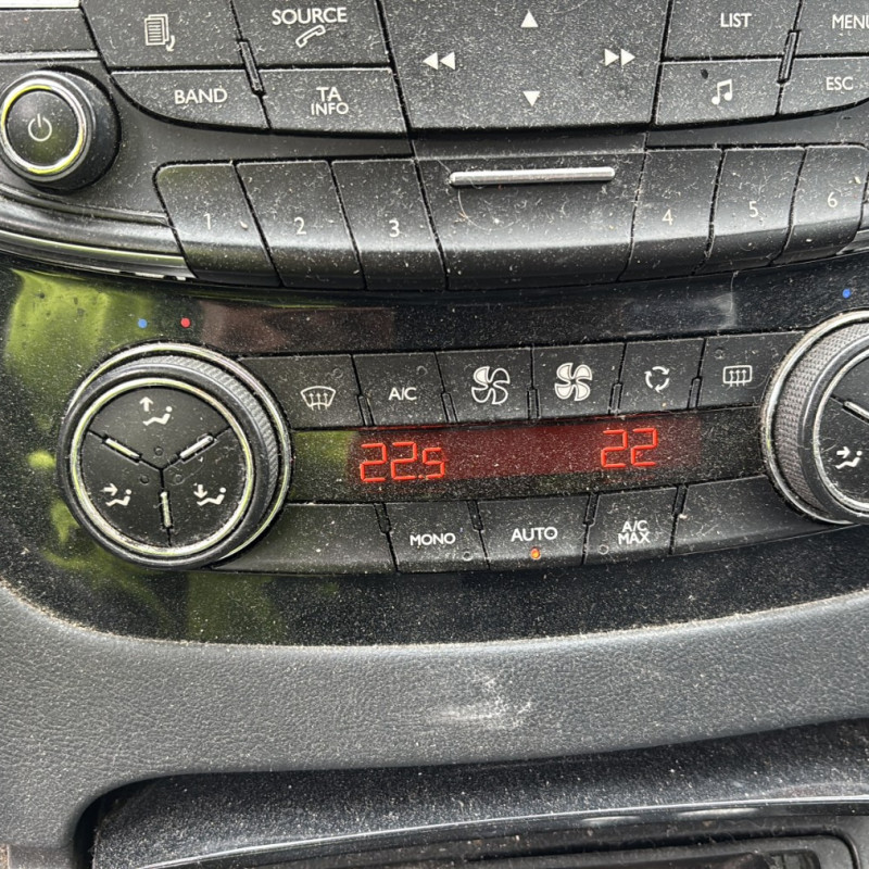 PEUGEOT 508 1 PHASE 1 2.0 HDI - 16V TURBO Photo n°27