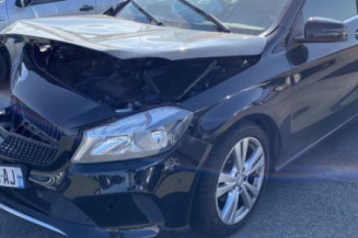 Plage arriere MERCEDES CLASSE A 176