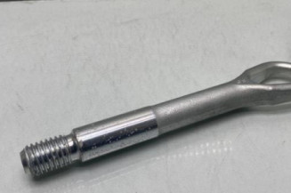 Crochet de remorquage MERCEDES CLASSE A 176 Photo n°1