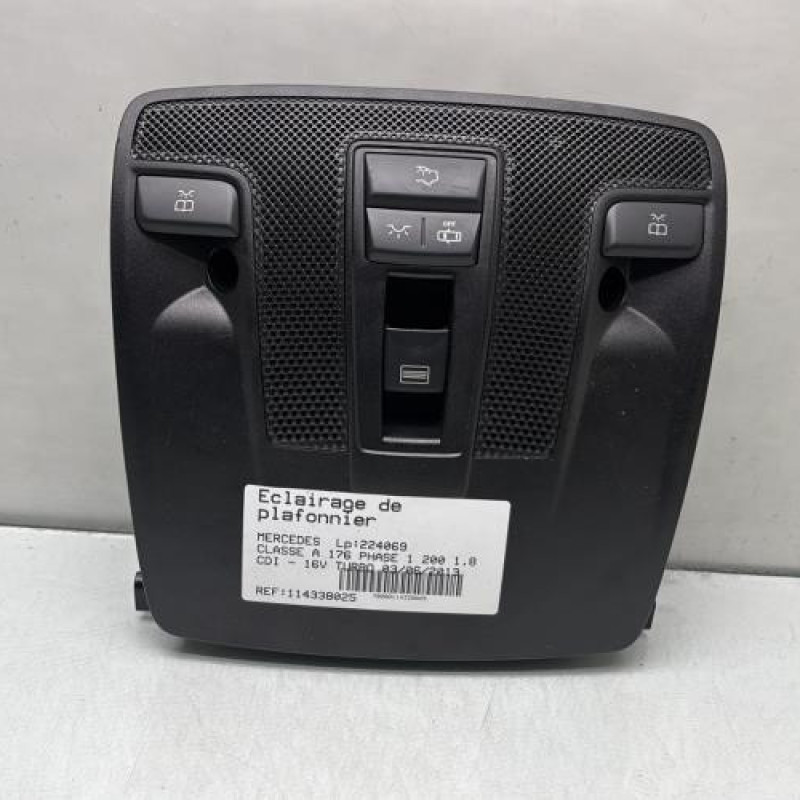 Eclairage de plafonnier MERCEDES CLASSE A 176 Photo n°1