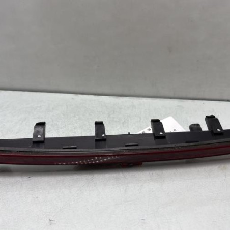 Feu arriere stop central MERCEDES CLASSE A 176 Photo n°1