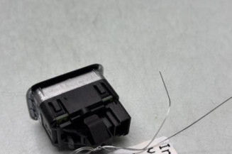 Interrupteur de leve vitre arriere gauche MERCEDES CLASSE A 176