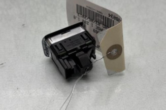 Interrupteur de leve vitre avant droit MERCEDES CLASSE A 176