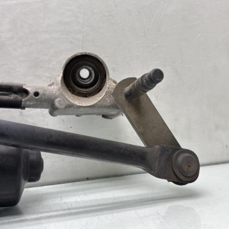 Moteur essuie glace avant MERCEDES CLASSE A 176 Photo n°2