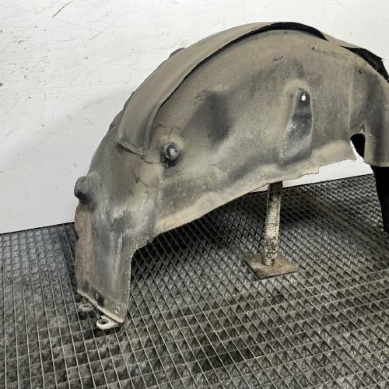 Pare boue arriere droit MERCEDES CLASSE A 176 Photo n°3