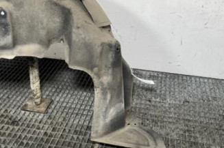 Pare boue arriere droit MERCEDES CLASSE A 176